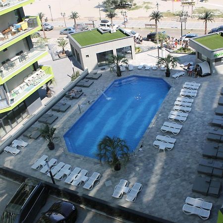 On Beach-Mamaia Residence นาโวดาริ ภายนอก รูปภาพ